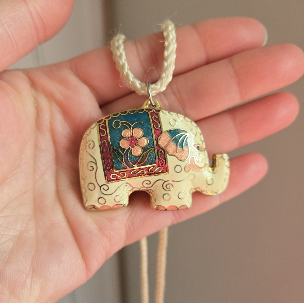 Lucky Cloisonné Enamel Elephant Pendant Necklace